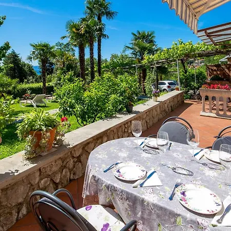 Apartments&rooms Ribarić 3* Lovran